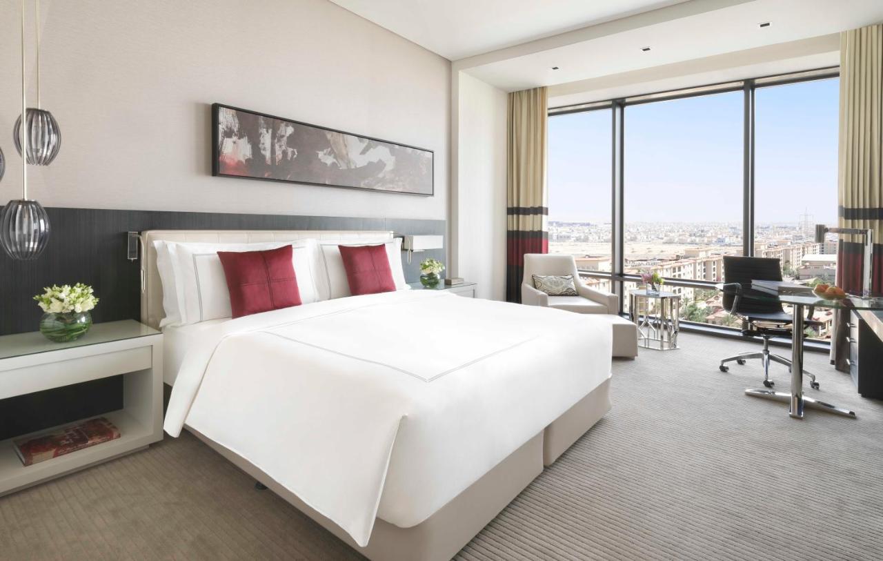 Fairmont Riyad Extérieur photo Deluxe room