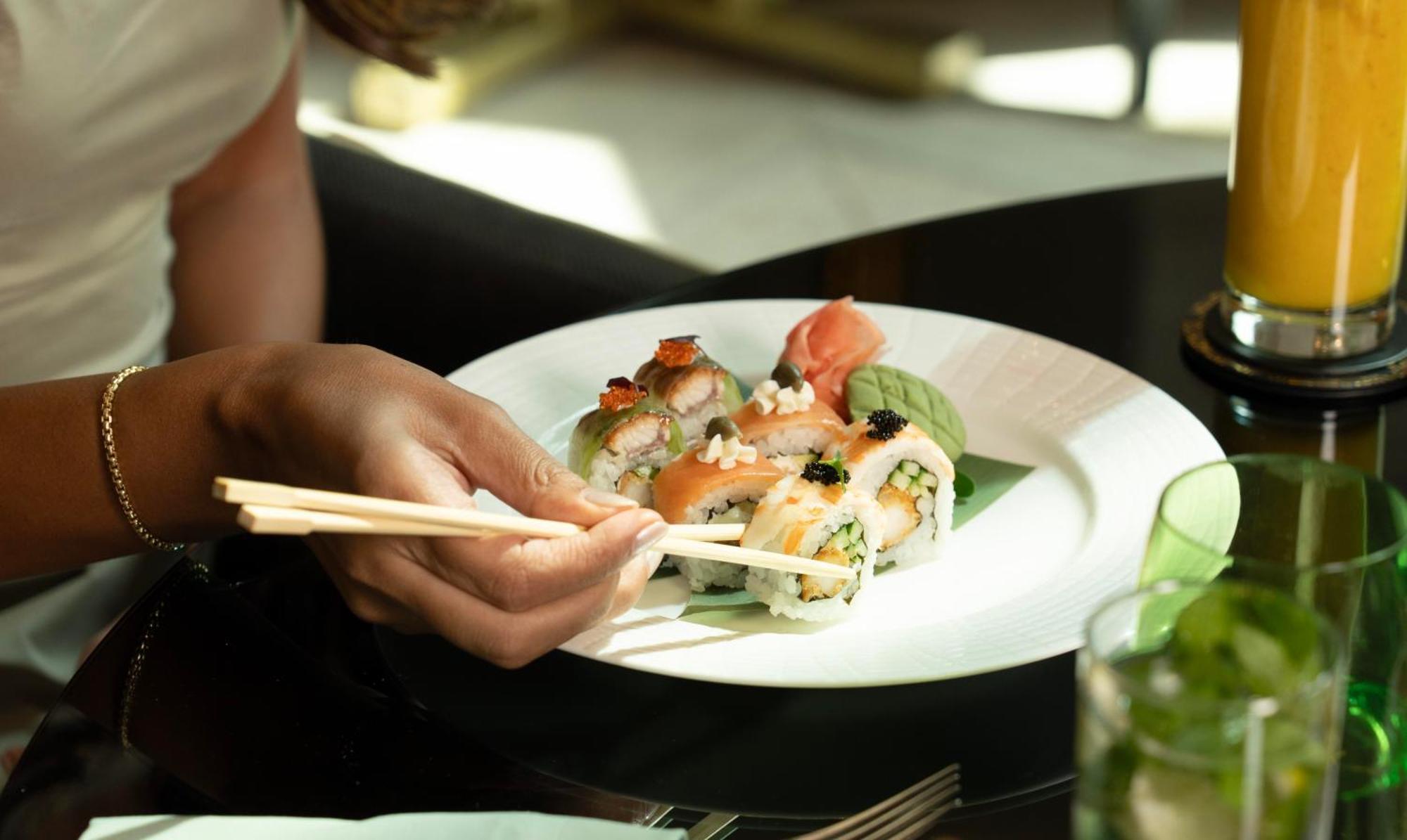 Fairmont Riyad Extérieur photo Sushi