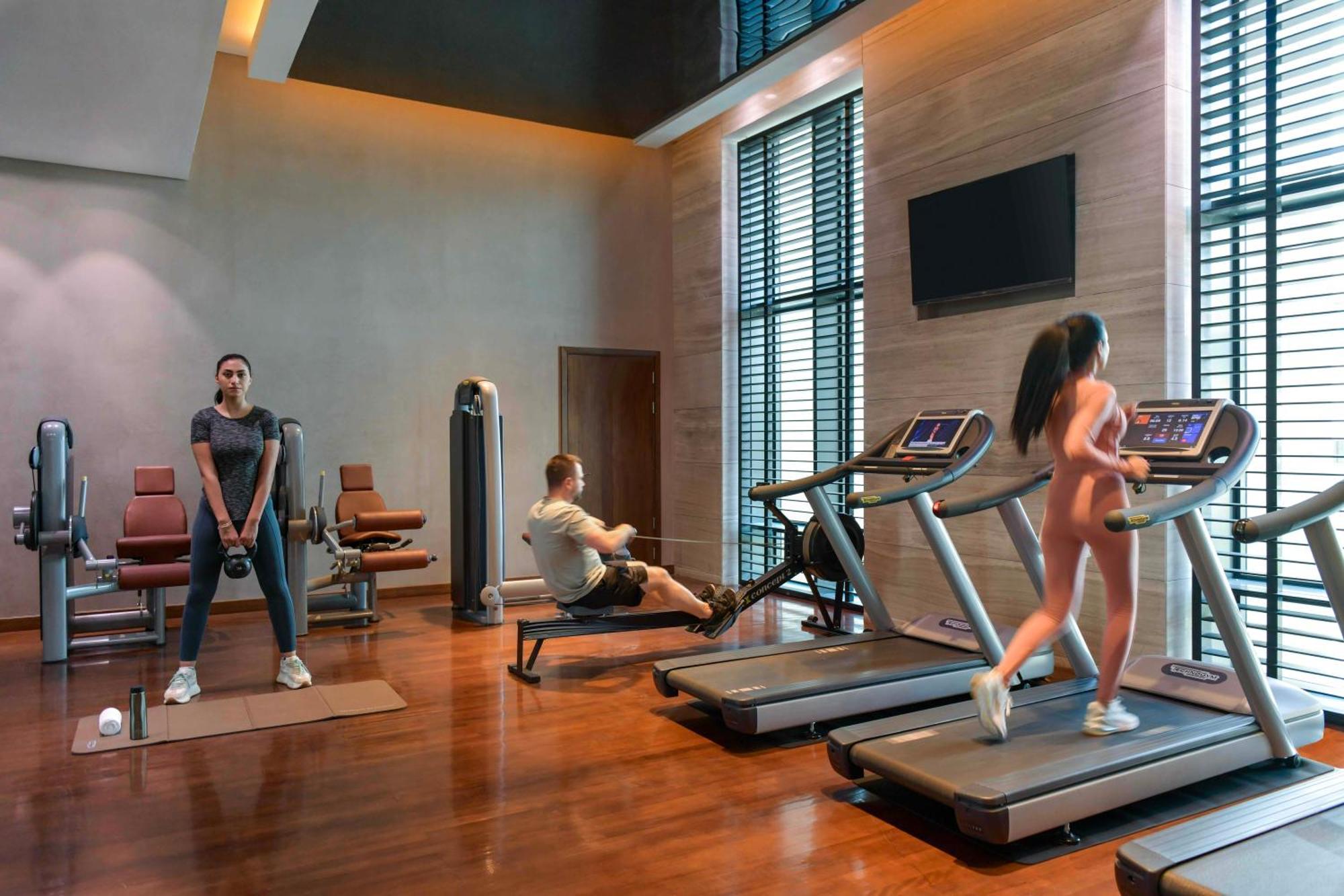 Fairmont Riyad Extérieur photo The gym at the hotel